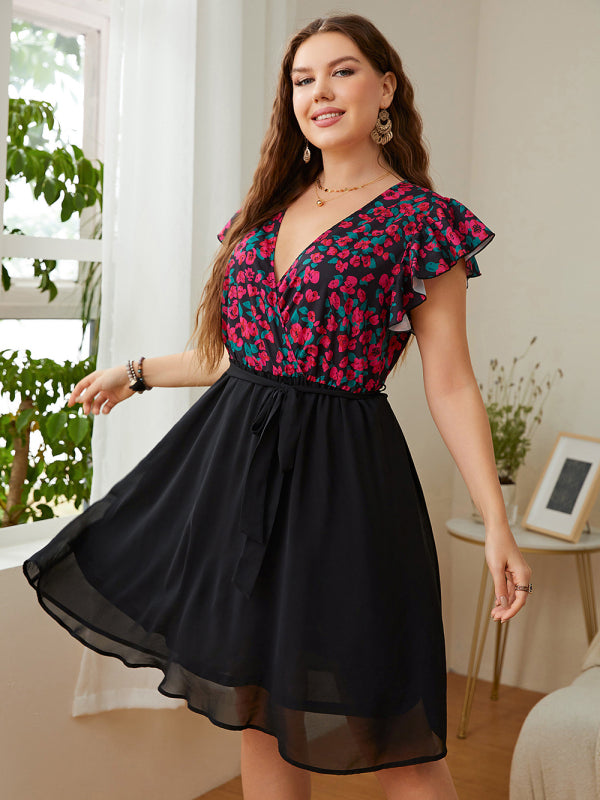 Women's Plus Size V Neck Print And Colour Block Dress With Mesh Detail