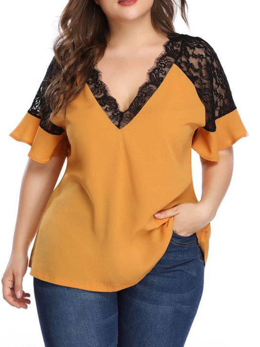 Women's Plus Size V-Neck Short Sleeved Top With Lace Detail