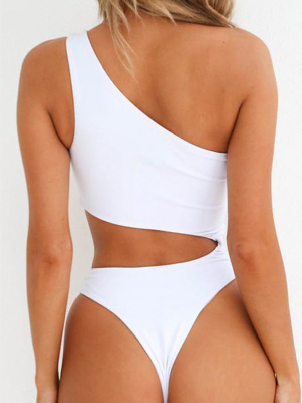 Women's Sexy One Shoulder Swimsuit With Front Cut Out Design