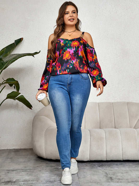 Women's Plus Size Patterned Cold Shoulder Top With Buckle Detail