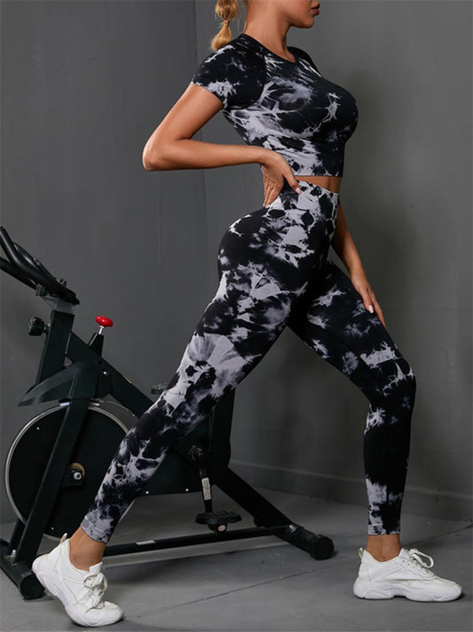 Women's Black and White Tie Dye Activewear Set Including Crop T-shirt And Leggings